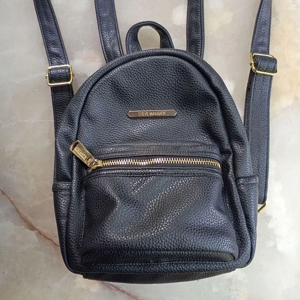 Steve Madden Bailey Mini Backpack